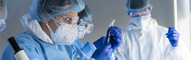 Doctor in laboratory working