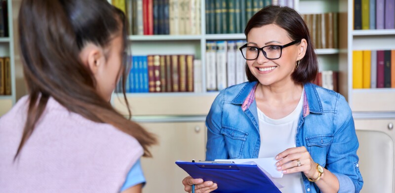 therapist talking to child
