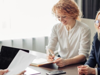 Two-Women-Speaking-With-Professional-Mentor