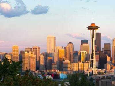 seattle skyline at sunset