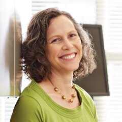 Nydia MacGregor