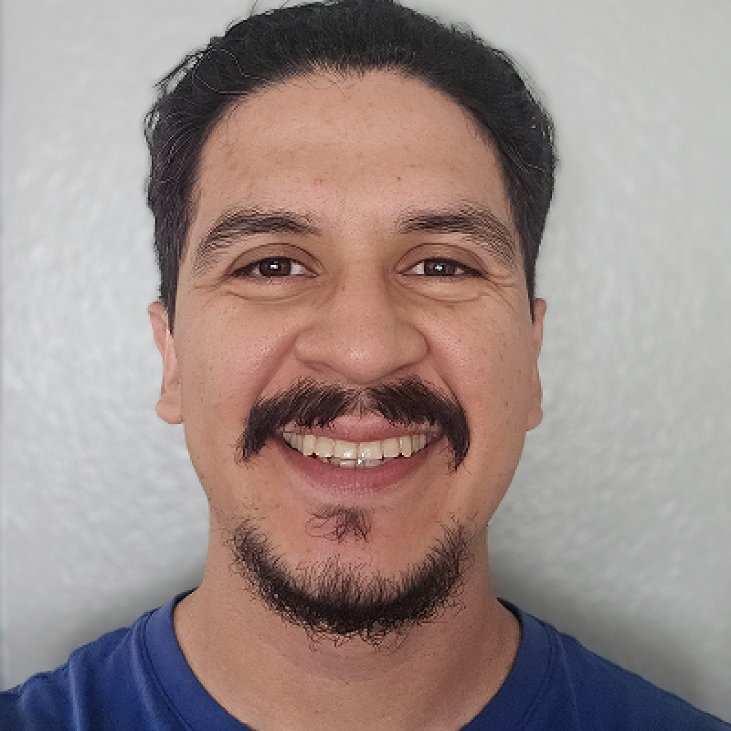Esteban Contreras Headshot