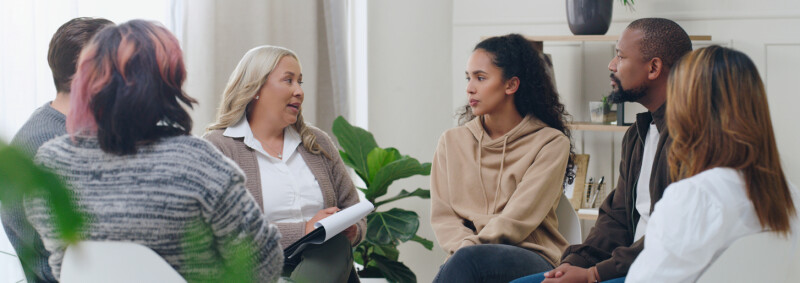 people in group therapy