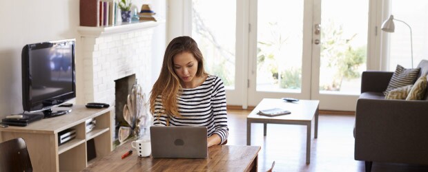 Woman-on-Laptop-Researching-MBA-Programs
