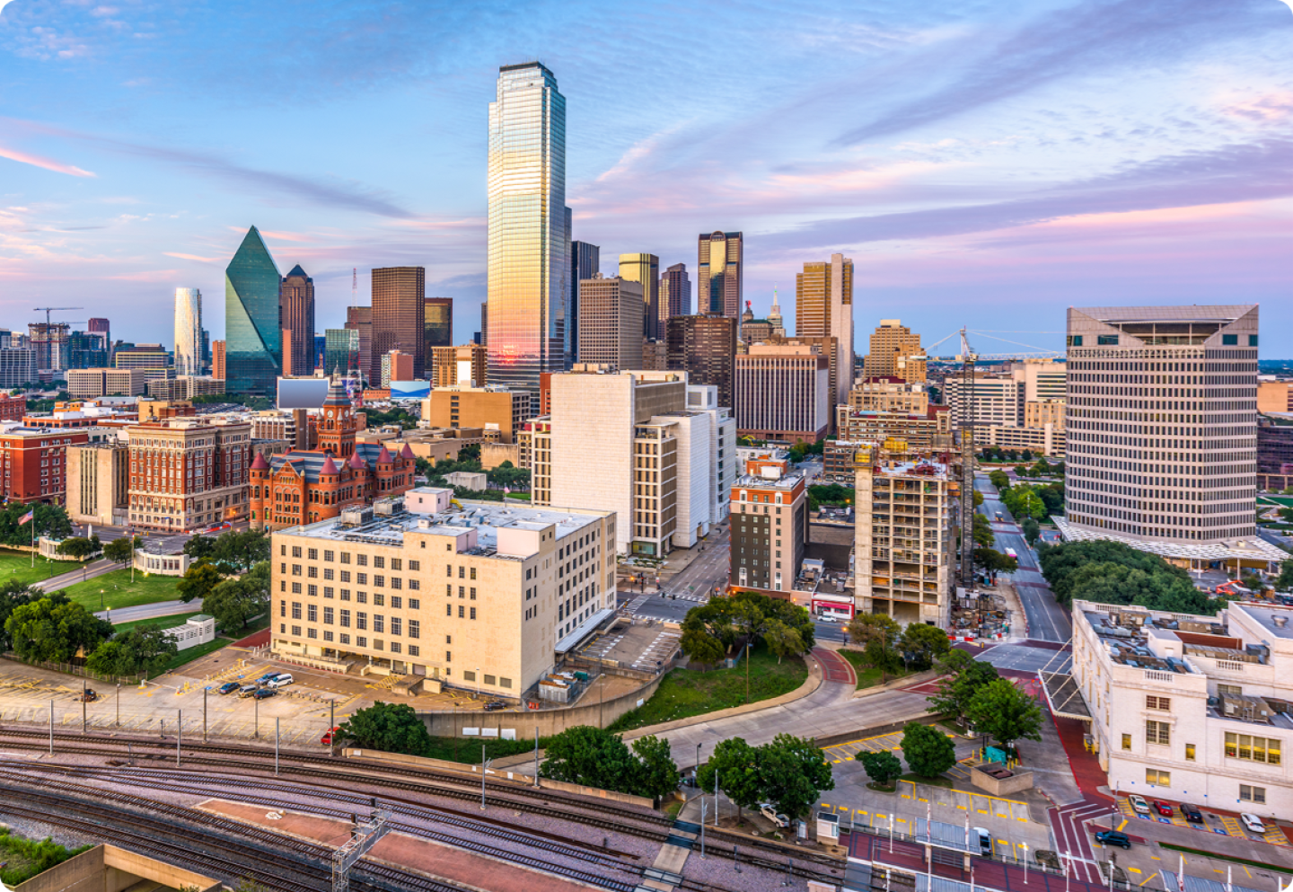 careers-dallas-skyline.png