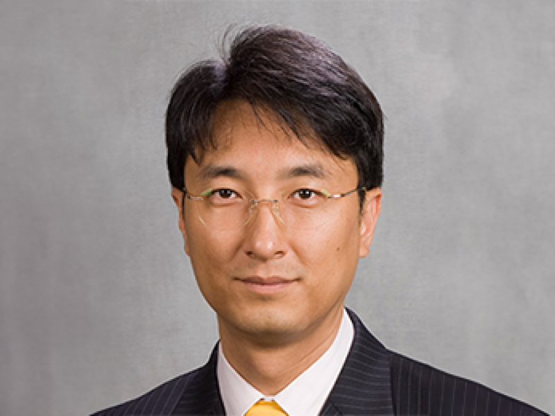 Lee_Yoon-Si.png