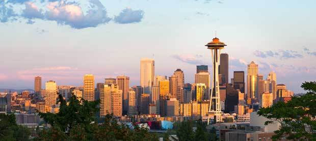 seattle skyline at sunset